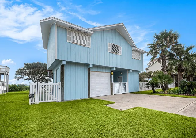 Homes for sale in Galveston, TX | 4123 Isla Del Sol, Galveston, TX 77554 | MLS# 29439793