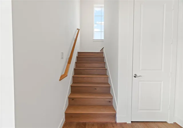 34th image of 8703 Cosenza Ln, Houston, TX 77055 | MLS# 37581403