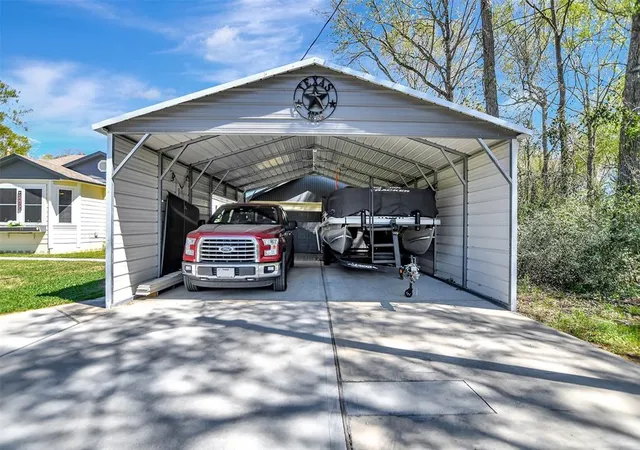 4th image of 24677 Fm 2090 Rd, Splendora, TX 77372 | MLS# 55556640