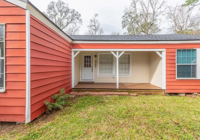 3rd image of 4205 N Tram Rd, Vidor, TX 77662 | MLS# 13048309