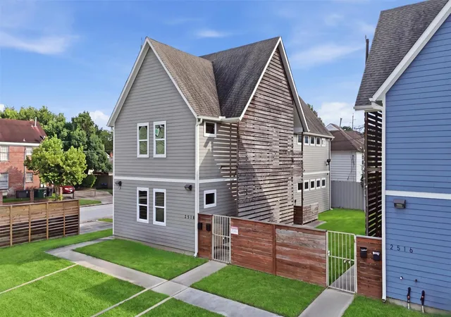 2nd image of 2518 Cleburne St, Houston, TX 77004 | MLS# 42380491