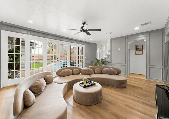 Photo 3 of Single family home for sale at 4103 Clb Valley Dr, Houston, TX 77082 | MLS# 26285575 | Listing updated on 2026-09-17