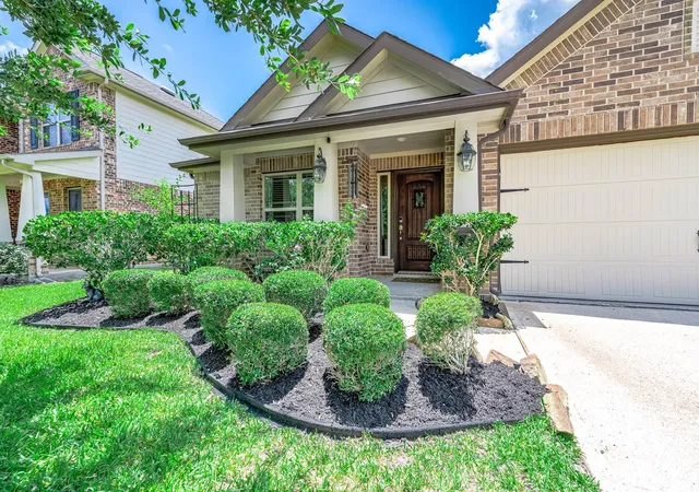 Photo 1 of Single family home for sale at 20715 Arrow Fls Ln, Richmond, TX 77407 | MLS# 34465165 | Listing updated on 2026-09-19