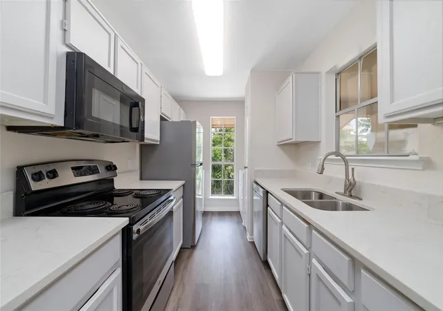 Homes for sale in Houston, TX | 3770 Lovers Wood Ln #709, Houston, TX 77014 | MLS# 89941078