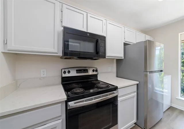 Homes for sale in Houston, TX | 3770 Lovers Wood Ln #709, Houston, TX 77014 | MLS# 89941078