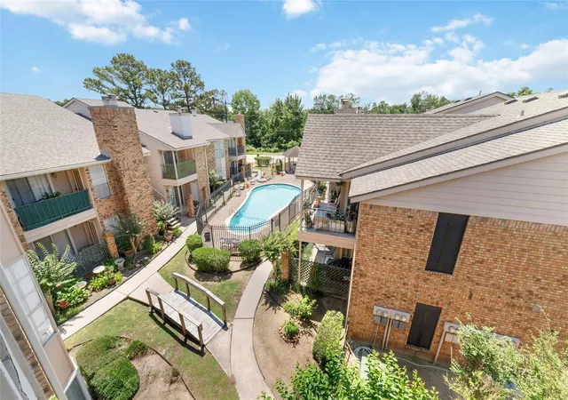 Homes for sale in Houston, TX | 3770 Lovers Wood Ln #709, Houston, TX 77014 | MLS# 89941078