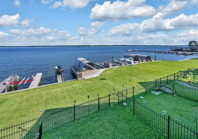 Photo 1 of Townhouse for sale at 13 Regency Point, Montgomery, TX 77356 | MLS# 44849338 | Listing updated on 2026-07-25