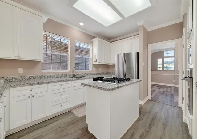 Photo 3 of Single family home for sale at 13815 Muirfield Village Dr, Houston, TX 77069 | MLS# 14266411 | Listing updated on 2026-08-03