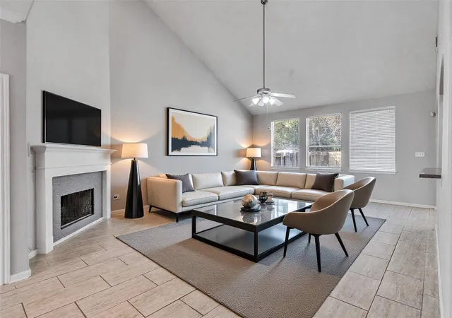 Photo 4 of Single family home for sale at 2615 Fern Lacy Dr, Spring, TX 77388 | MLS# 27461503 | Listing updated on 2026-09-13