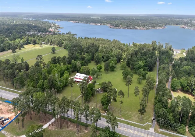 Photo 2 of Mansion for sale at 15126 Walden Rd, Montgomery, TX 77356 | MLS# 58608298 | Listing updated on 2026-06-10