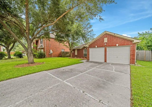 Homes for sale in Houston, TX | 15007 Changing Oak Ridge Ct, Houston, TX 77082 | MLS# 61371115