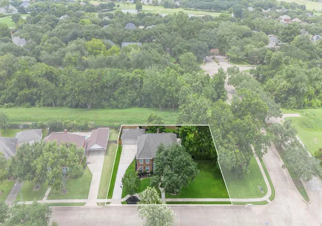 47th image of 75 Stalybridge St, Sugar Land, TX 77479 | MLS# 10247515