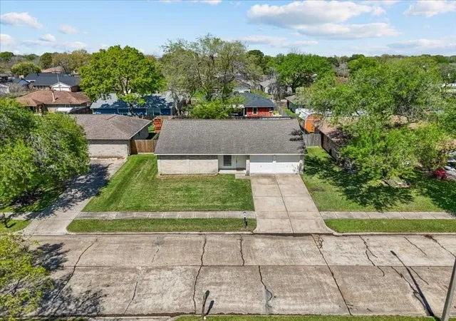 3rd image of 9739 Rustic Rock Rd, La Porte, TX 77571 | MLS# 21565519