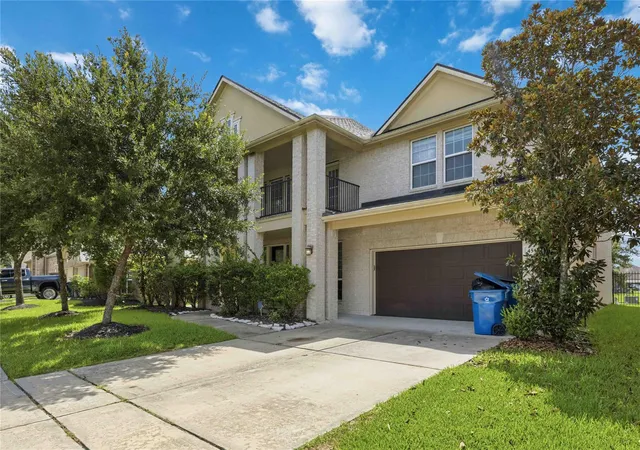 Photo 2 of Single family home for sale at 4511 Haviland Fls Dr, Humble, TX 77396 | MLS# 23000759 | Listing updated on 2026-07-29