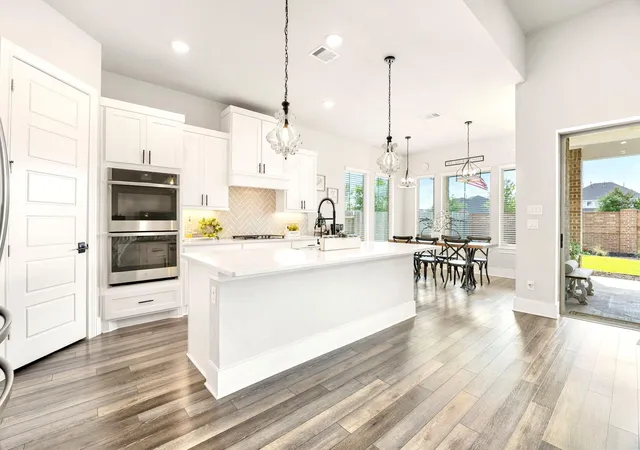 Photo 3 of Sale Pending at 1934 Mustang Blf Ln, Katy, TX 77494 | MLS# 10100490 | Listing updated on 2026-09-19