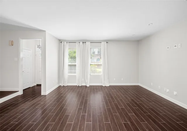 5th image of 7493 Brompton St, Houston, TX 77025 | MLS# 45531851