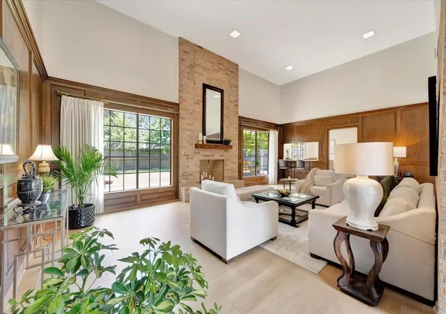 image of 16410 Glenshannon Dr, Houston, TX 77059 | MLS# 21171223