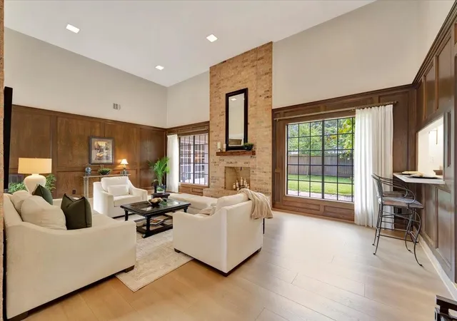 image of 16410 Glenshannon Dr, Houston, TX 77059 | MLS# 21171223