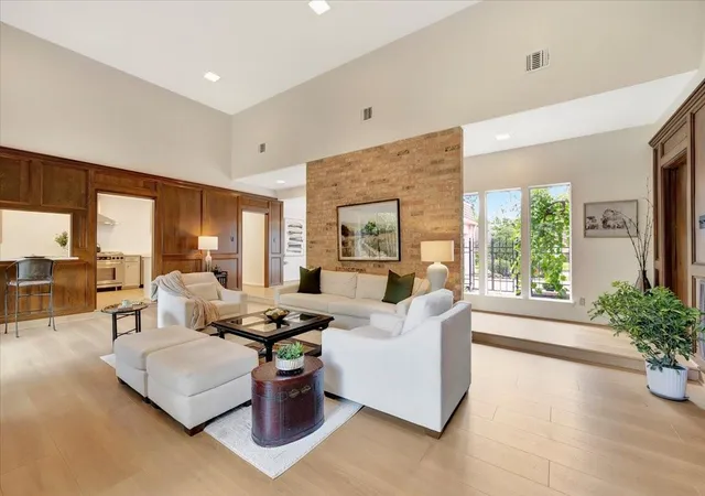 image of 16410 Glenshannon Dr, Houston, TX 77059 | MLS# 21171223