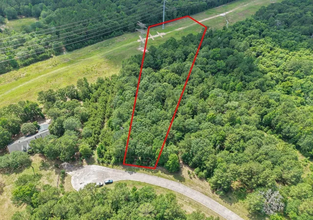 Photo 3 of Land for sale at Tbd Horseshoe Bnd, Waller, TX 77484 | MLS# 65708010 | Listing updated on 2026-09-23