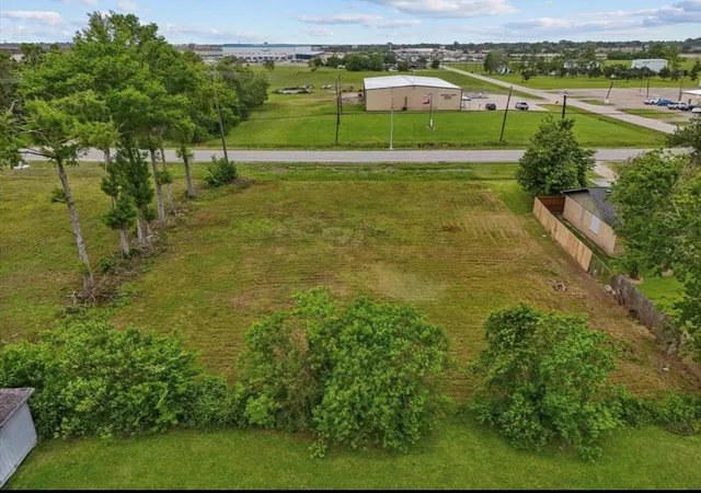 2nd image of 5003 Fm 1764, La Marque, TX 77568 | MLS# 70675038