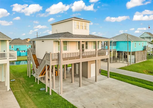 Photo 1 of Single family home for sale at 2200 Crab St, Port Bolivar, TX 77650 | MLS# 32767377 | Listing updated on 2026-07-23