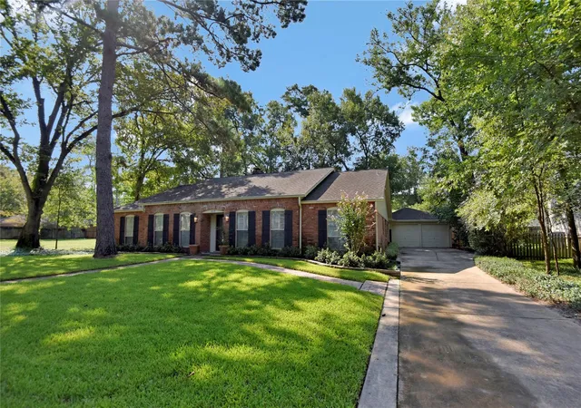 4th image of 14119 Kellywood Ln, Houston, TX 77079 | MLS# 40720020