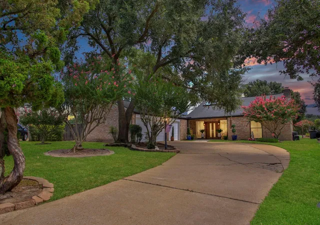Photo 1 of Sale Pending at 14802 Bluffridge Cir, Houston, TX 77095 | MLS# 6604571 | Listing updated on 2026-09-18