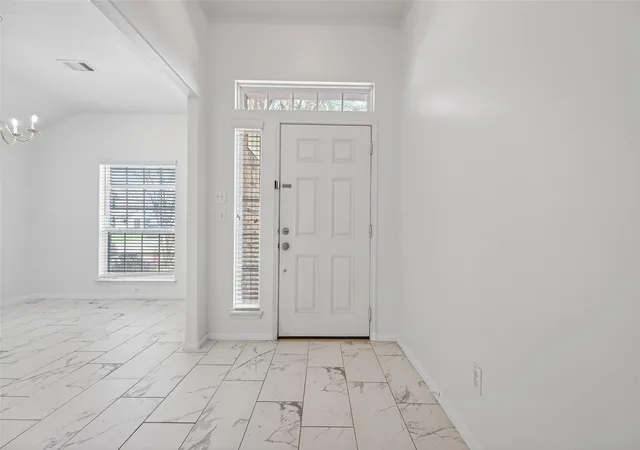Photo 3 of Single family home for sale at 4923 Kale Garden Ct, Katy, TX 77449 | MLS# 38125430 | Listing updated on 2026-09-19