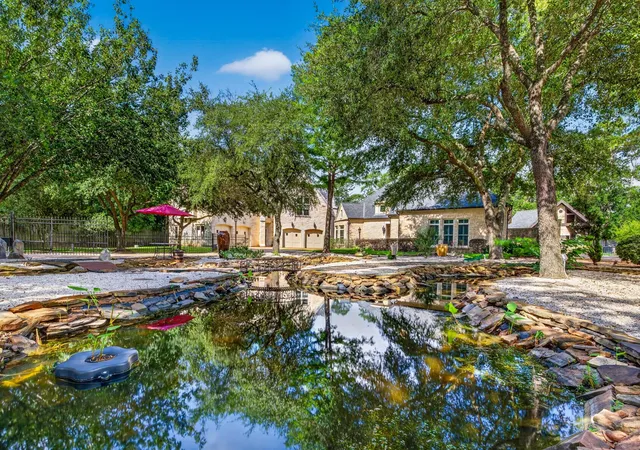 30th image of 728 Crestbend Dr, Houston, TX 77042 | MLS# 19800638