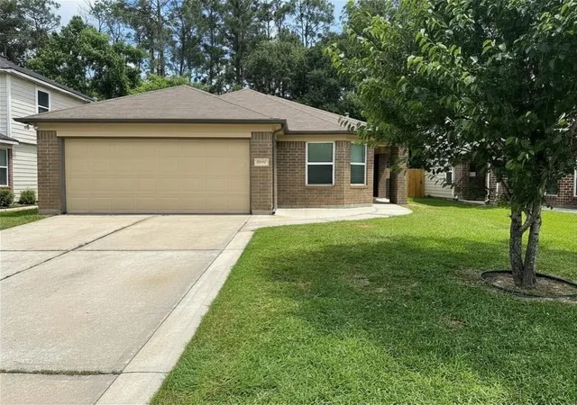 Photo 1 of Single family home for sale at 9949 Kingfisher Dr, Conroe, TX 77385 | MLS# 17763198 | Listing updated on 2026-08-12