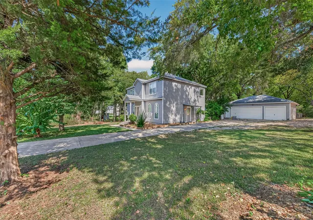 Photo 2 of Single family home for sale at 13270 Country Run Dr, Willis, TX 77318 | MLS# 40431848 | Listing updated on 2026-08-25