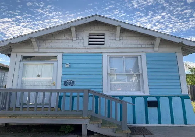 Photo 1 of Single family home for sale at 1312 26th Rear St, Galveston, TX 77550 | MLS# 17891850 | Listing updated on 2026-09-17