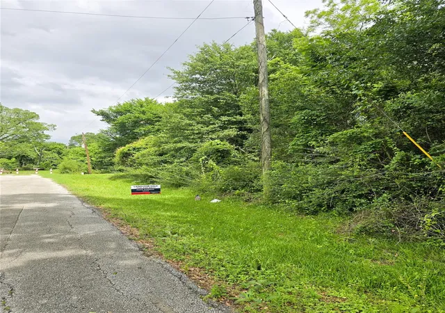 Photo 2 of Land for sale at 0 E Ave G Tbd, Conroe, TX 77301 | MLS# 50551931 | Listing updated on 2026-09-16