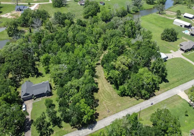 Photo 2 of Land for sale at 1126 Bronco Trl, Angleton, TX 77515 | MLS# 51220173 | Listing updated on 2026-08-25