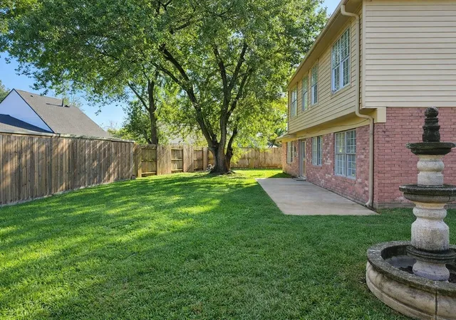 Photo 2 of Single family home for sale at 13303 Bridgepath Ct, Houston, TX 77041 | MLS# 49487025 | Listing updated on 2026-09-15
