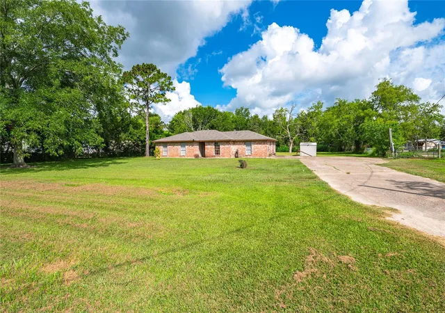 3rd image of 1857 County Road 99, Alvin, TX 77511 | MLS# 26650501