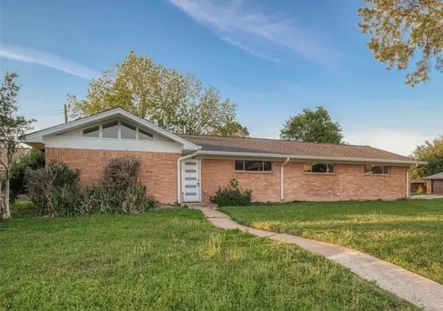 Homes for sale in Baytown, TX | 4800 Country Club View, Baytown, TX 77521 | MLS# 20295535