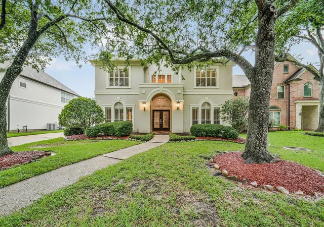 3rd image of 1523 Ashbury Park Dr, Houston, TX 77077 | MLS# 13490292