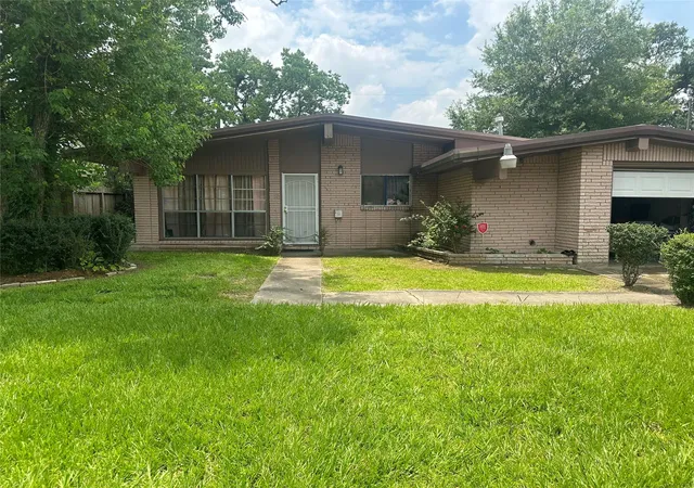 4th image of 9330 Laura Koppe Rd, Houston, TX 77078 | MLS# 7464549