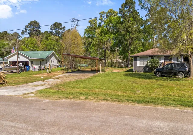 2nd image of 662 Tallow Street, Onalaska, TX 77360 | MLS# 83417509