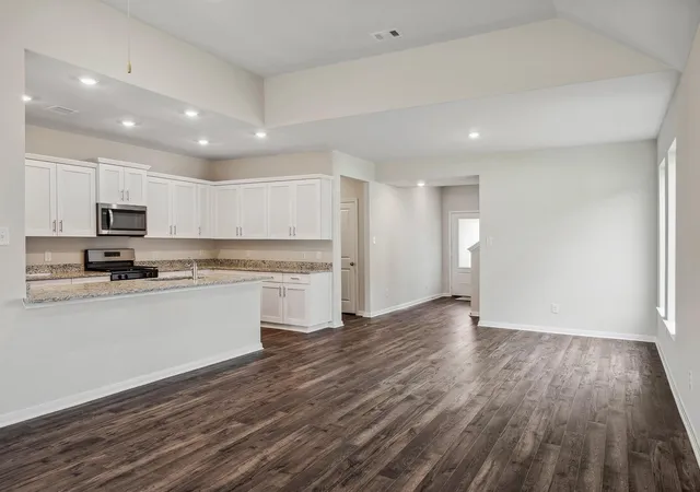 Photo 2 of Single family home for sale at 25526 Blooming Hazel Dr, Cleveland, TX 77328 | MLS# 87264601 | Listing updated on 2026-08-01
