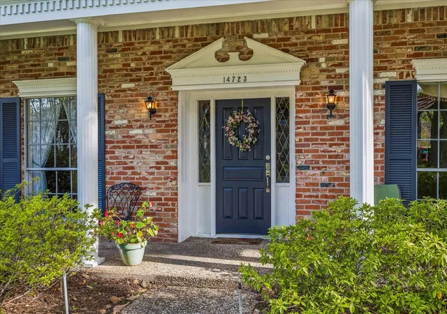 2nd image of 14723 River Forest Dr, Houston, TX 77079 | MLS# 61260544