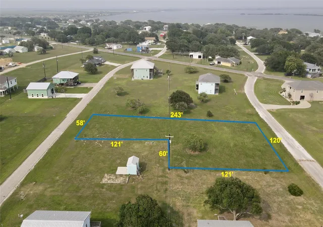Homes for sale in Palacios, TX | Lot 588-589, 600 Bayview Dr, Palacios, TX 77465 | MLS# 5826536