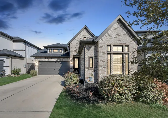 1st image of 28910 Hauter Wy, Fulshear, TX 77441 | MLS# 68809627