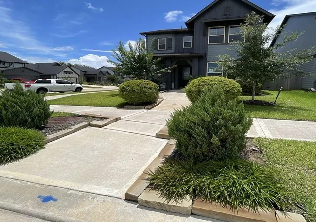 Photo 1 of Sale Pending at 1550 Park Path Dr, Missouri City, TX 77459 | MLS# 7515227 | Listing updated on 2026-09-17