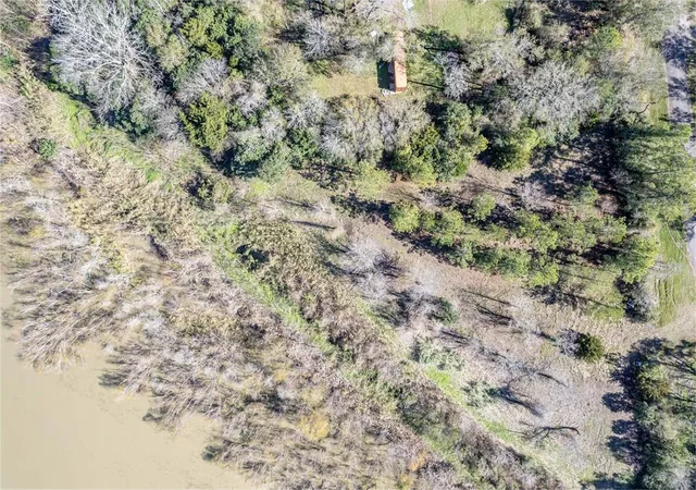 11th image of 0 Fahring St, Anahuac, TX 77514 | MLS# 18334296