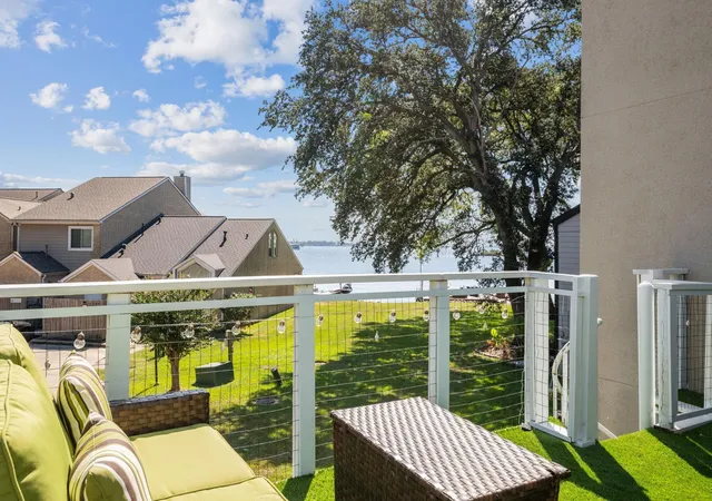 4th image of 2006 Lakewood Ct, Willis, TX 77318 | MLS# 76415147