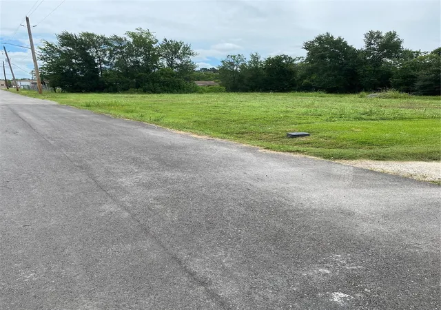 Photo 1 of Land for sale at 33943 13th Street, Brookshire, TX 77423 | MLS# 21077648 | Listing updated on 2026-09-02