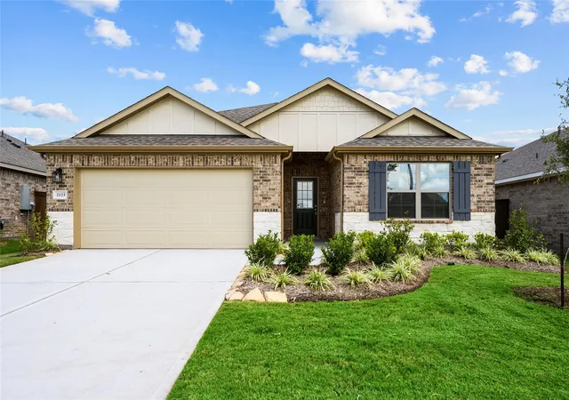Photo 2 of Sale Pending at 2123 Levant Ln, Baytown, TX 77523 | MLS# 21303124 | Listing updated on 2026-09-13
